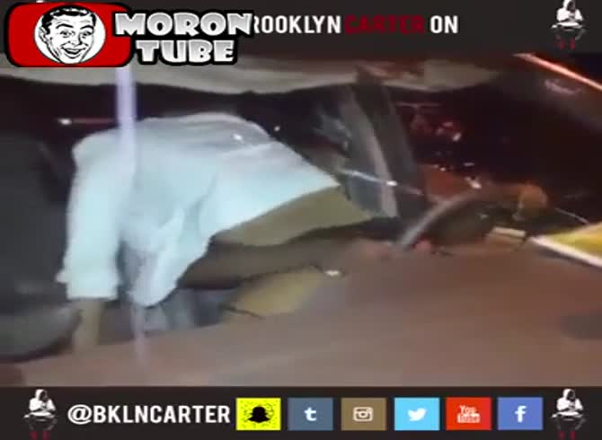 Video :He was mistaken to believe that he could have sex in solitude in his automobile